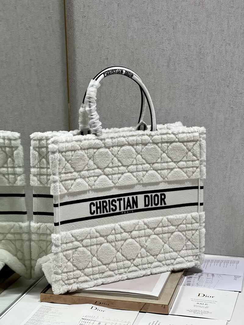 Christian Dior Shopping Bags